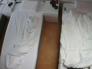 Camsoda Best live sex cam show of voyeurcam-julmodels-bed-5