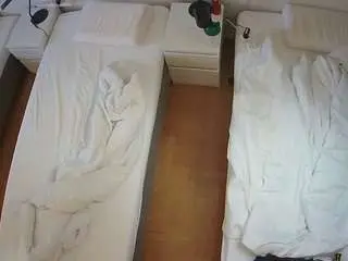 Camsoda Free Live Porn of voyeurcam-julmodels-bed-5
