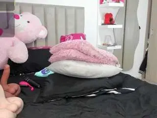 Camsoda Free Live Porn of queen-antonella-oficial