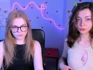 Camsoda Private Sex Chat of emori-maxon