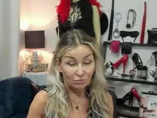 Camsoda Live Porn of luxcrystal