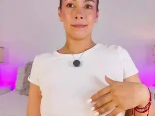 Camsoda Watch Live Sex Cams of loribauer