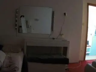 Camsoda Sex Cam of voyeurcam-julmodels-living-6