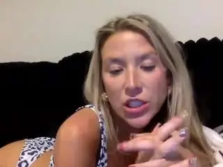 Camsoda Sex Chat of misssalyssaaa