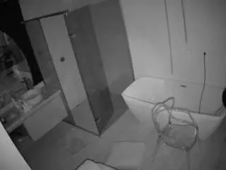 Camsoda Watch Live Sex Cams of voyeurcam-casa-salsa-bathroom-2