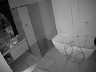 Camsoda Best Webcam of voyeurcam-casa-salsa-bathroom-2