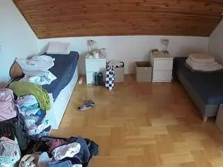 Camsoda Adult Video Chat of voyeurcam-julmodels-greybed-3