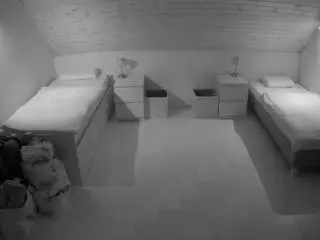 Camsoda Free Porn Cam of voyeurcam-julmodels-greybed-3