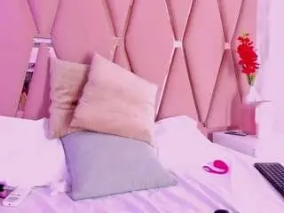 Camsoda Adult Webcams of emilyblack1