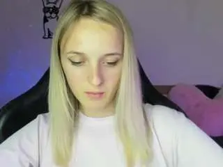 Camsoda Free Live Porn of rousereedd