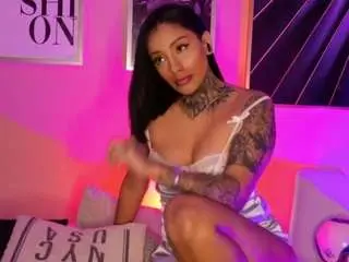 Camsoda Watch Live Sex Cams of biancaleblanc