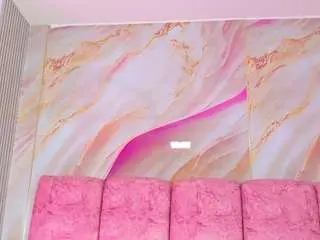 Camsoda Adult Webcam of emmacurvy