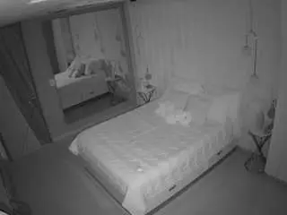 Camsoda Private Sex Chat of voyeurcam-casa-salsa-bedroom-2