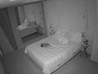 Camsoda Adult Video Chat of voyeurcam-casa-salsa-bedroom-2