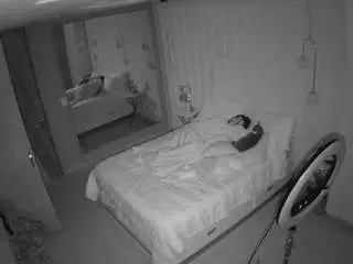 Camsoda Free Porn Cam of voyeurcam-casa-salsa-bedroom-2