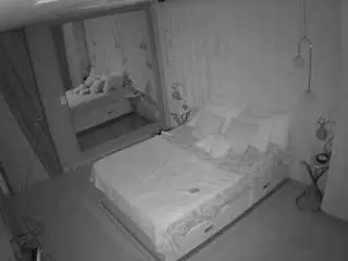 Camsoda Free Porn Cam of voyeurcam-casa-salsa-bedroom-2
