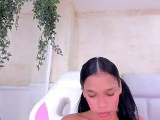 Camsoda Free Porn Cam of thaliahall1