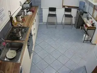 Camsoda Sex Chat of voyeurcam-julmodels-kitchen-2