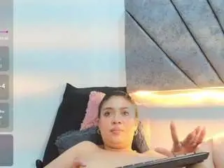 Camsoda Watch Live Sex Cams of lily-meghan