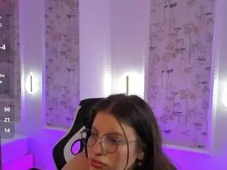 Camsoda Best Webcam of liiliie-petite