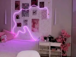 Camsoda Private Sex Chat of elara-vee