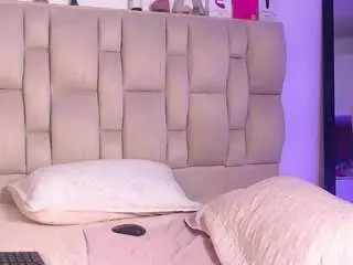 Camsoda Adult Webcam of esmeraldasweet0