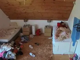 Camsoda Sex Chat of voyeurcam-julmodels-whitebed-3