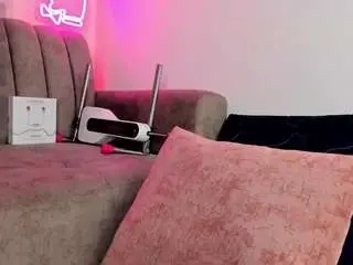 Camsoda Free Porn Cam of virgiwilk
