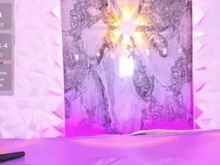 Camsoda Free Porn Cam of playful-violet