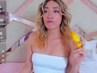 Camsoda Free Live Porn of lucy-davies
