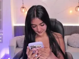 Camsoda Adult Webcams of beverly-johnson