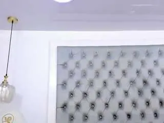 Camsoda Sex Chat of anette-cooper