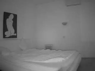 Camsoda Adult Video Chat of voyeurcam-julmodels-reallife-2