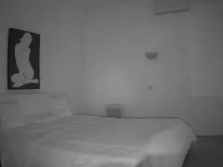Camsoda Private Sex Chat of voyeurcam-julmodels-reallife-2