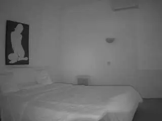 Camsoda Watch Live Sex Cams of voyeurcam-julmodels-reallife-2