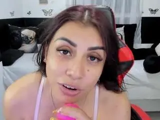 Camsoda Nude Webcam of lucy-007