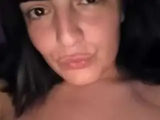 Camsoda Sex Cam of britneyquenn18