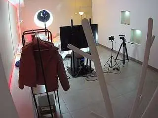 Camsoda Adult Video Chat of voyeurcam-jb-room-1