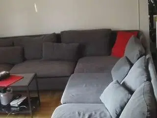 Camsoda Adult Webcam of voyeurcam-julmodels-living-1