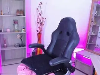 Camsoda Live Sex Cam of jisoosquirt