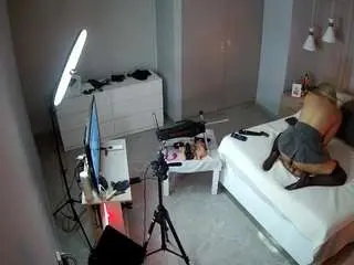 Camsoda Free Porn Cam of voyeurcam-casa-salsa-bedroom-12