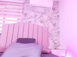 Camsoda Free Live Porn of amy-mechelle