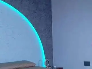 Camsoda Free Live Porn of reinachloe