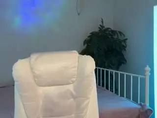 Camsoda Watch Live Sex Cams of vikkimoon