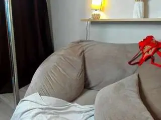 Camsoda Free Porn Cam of julia-suny