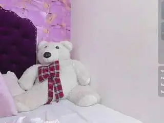 Camsoda Watch Live Sex Cams of lunabloomm