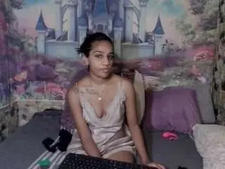Camsoda Free Porn Cam of cherryindian694u