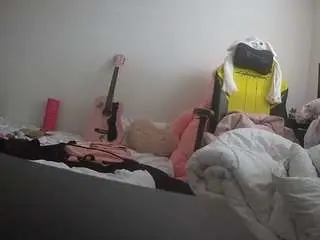 Camsoda Sex Chat of voyeurcam-sexy-little-ana-01