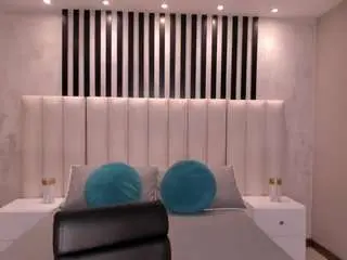 Camsoda Free Live Porn of paulinesanz