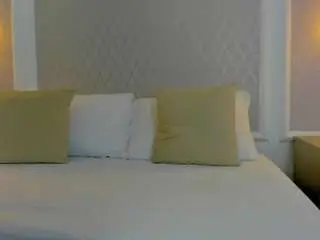 Camsoda Free Porn Cam of samantha-17
